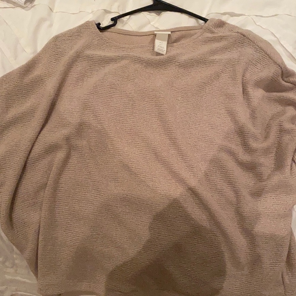 H&M, size S, and tan beige color